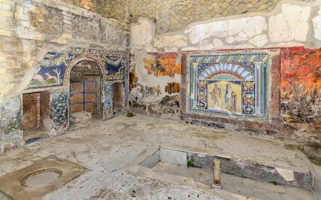 From Sorrento: Herculaneum Skip-the-Line Guided Tour Image 2