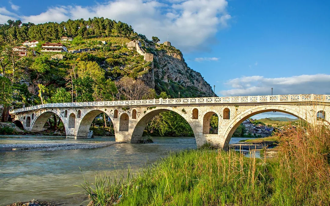 From Tirana: Berat UNESCO Heritage & Belshi Lake Day Trip Image 1