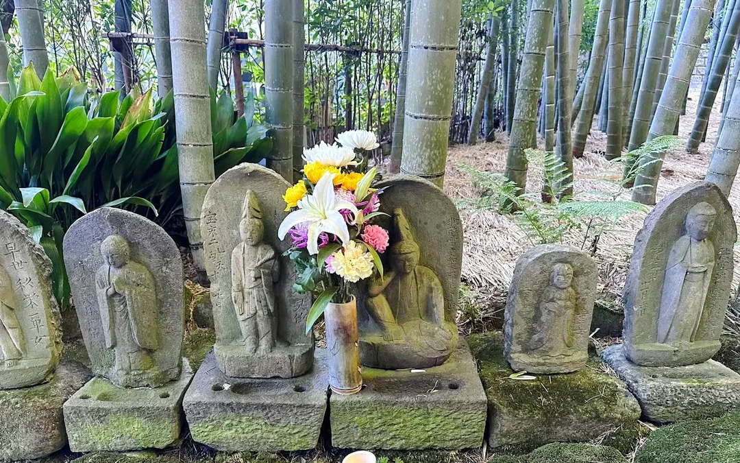From Tokyo: Kamakura and Enoshima Guided Day Trip Image 9