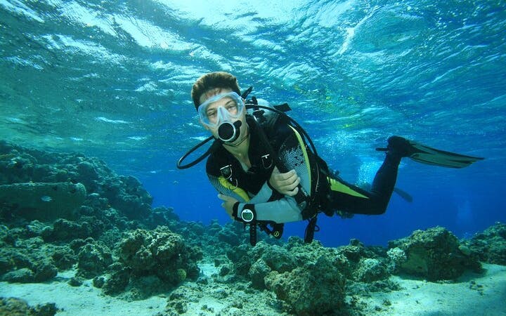 Fujairah Beginner Scuba Diving Experience with Instructor Guidance and Underwater Photos Image 5