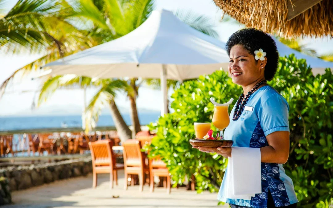 Full-Day Castaway Island Small Group Cruise by High Speed Catamaran including Lunch & Hotel Transfers Image 2