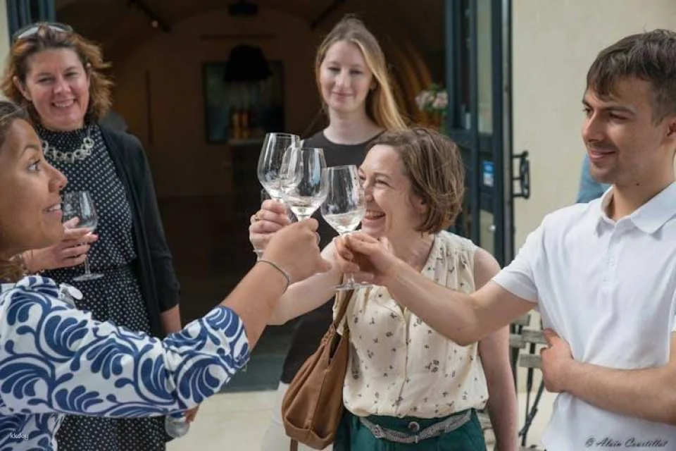 Full-day wine & beer tour in Provence