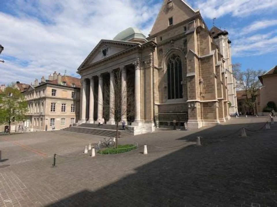 Geneva Zombie city exploration game and tour