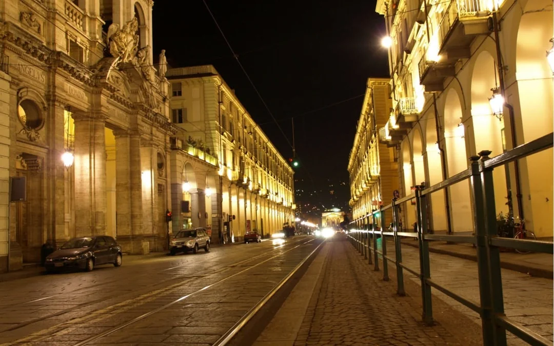 Ghosts of Turin: Self-Guided City Exploration Game Image 2