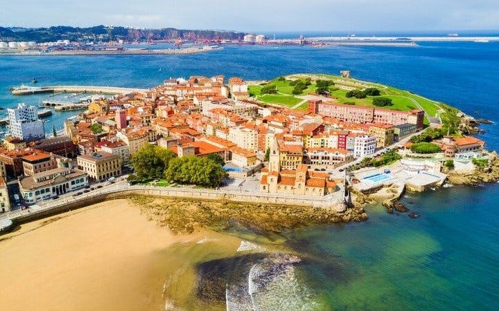 Gijón Self-Guided Walking Tour on Mobile App Image 7