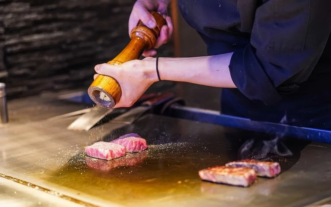 Ginza VIP A5 Rank Wagyu Tour: All-You-Can-Eat Wagyu &Sake Tasting Image 2