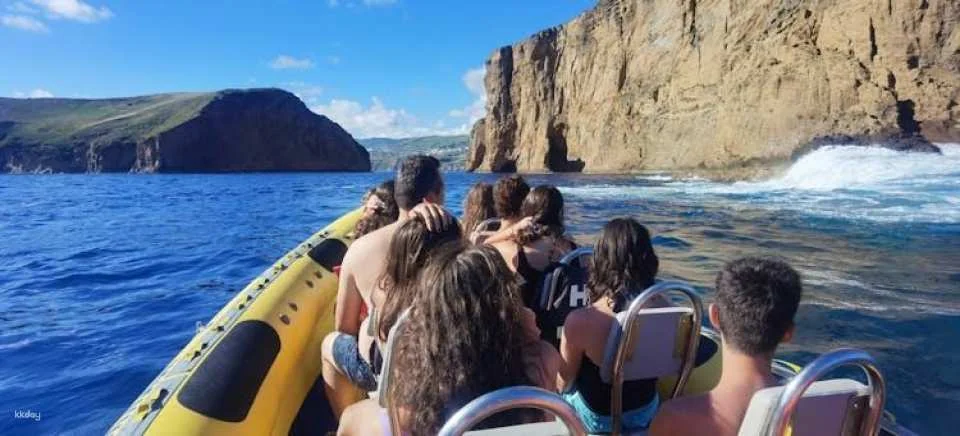 Goat islets guided boat tour from Terceira