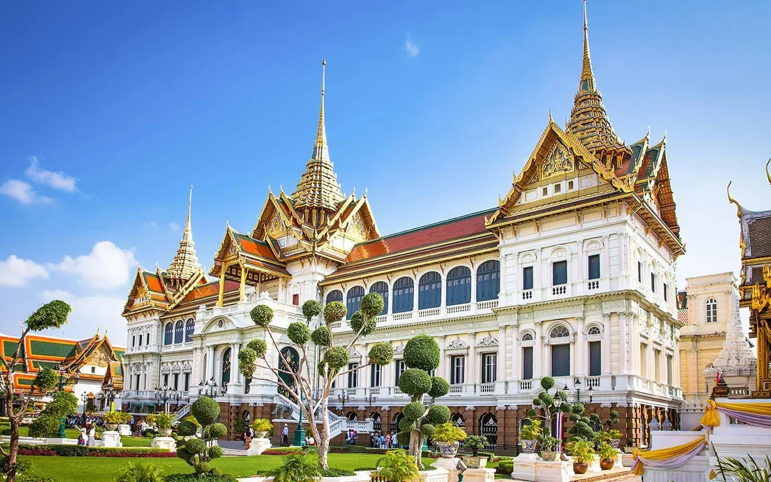 Grand Palace Skip-the-Line Tickets Image 1