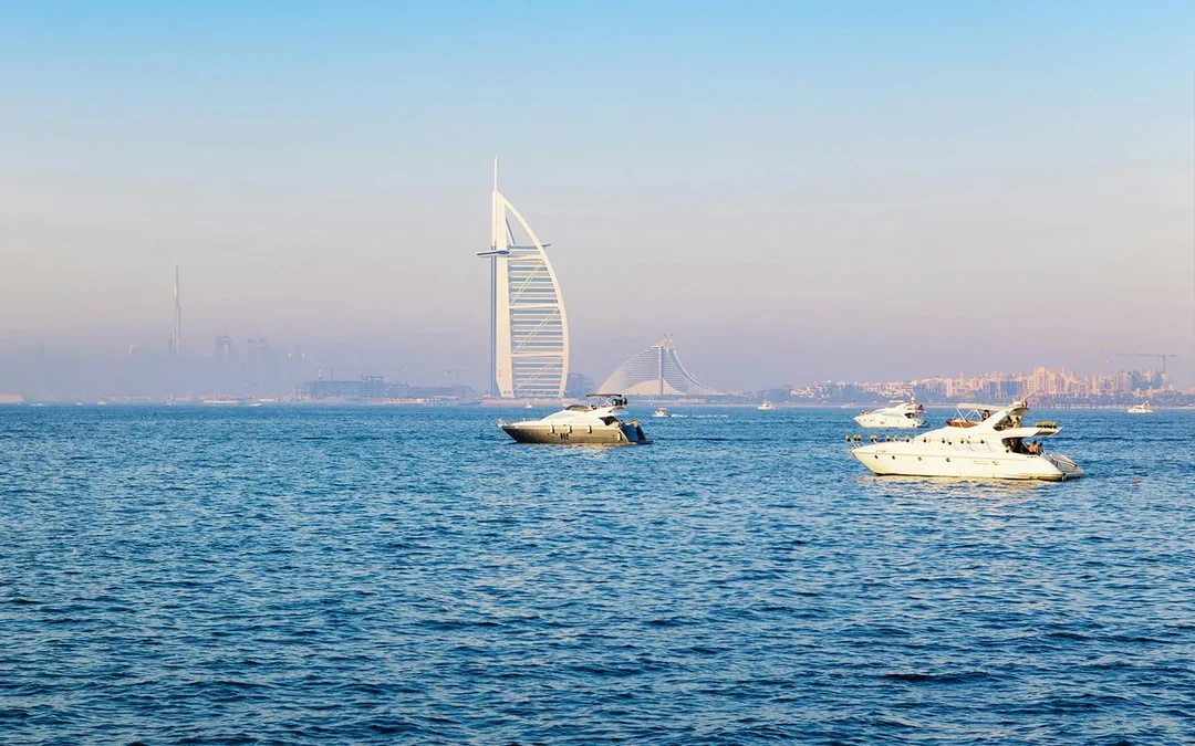 Guided Boat Tour of Dubai Image 6