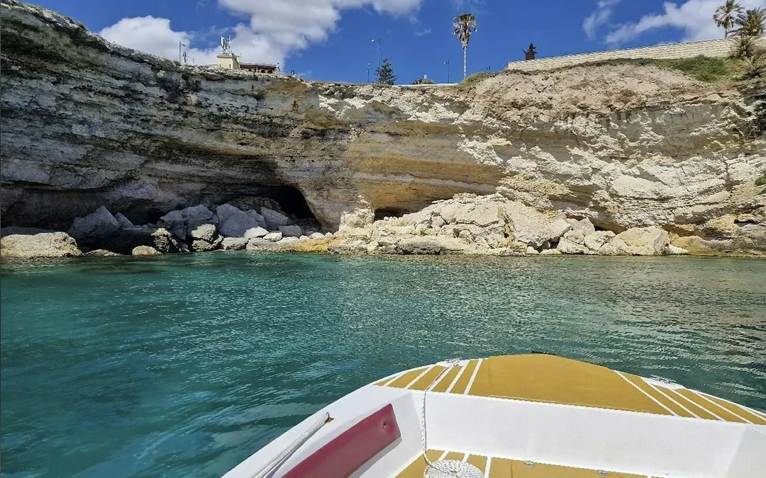 Guided Boat Tour of Ortigia Island with Grotto Visit Image 5