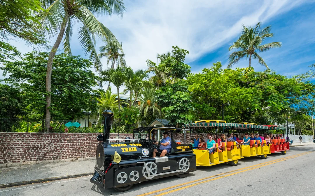 Guided Conch Tour Train in Key West Image 2