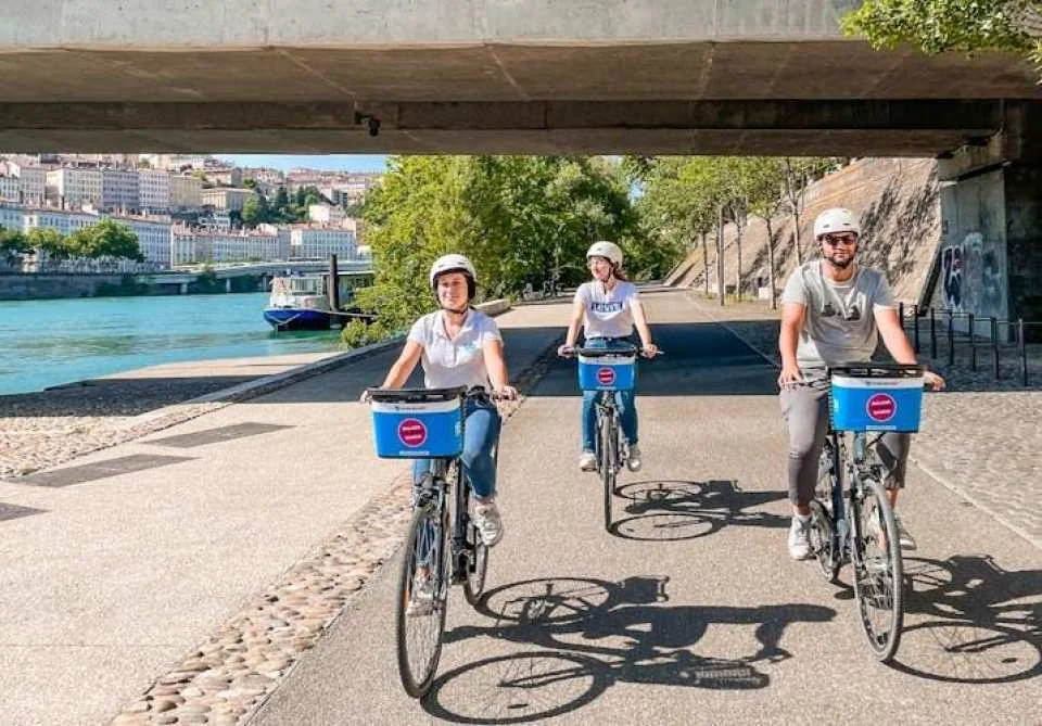 Guided Tour of Lyon's Parc de la Tête d'Or with a local guide