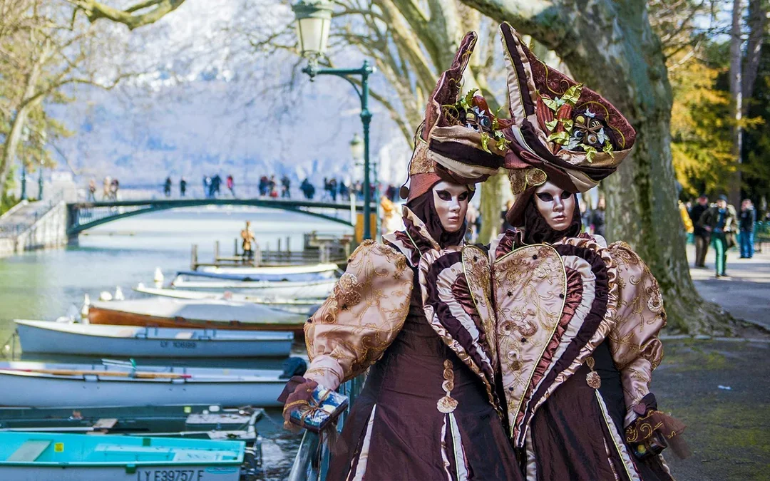 Guided Walking Tour of Annecy from Geneva Image 6