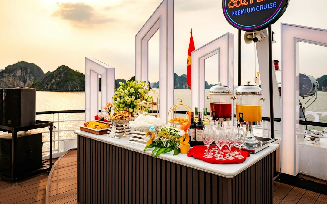 Ha Long Bay Day Cruise: Surprising Cave and Titop Island with Buffet Lunch Image 3