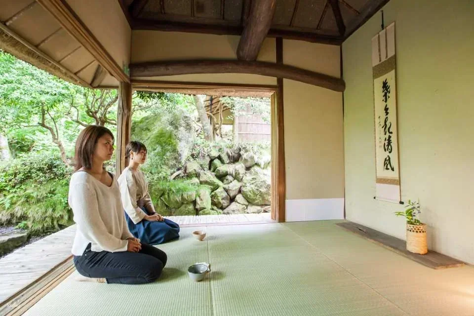 Hakone Gora Park admission ticket + tea ceremony experience (Hakone, Kanagawa Prefecture)