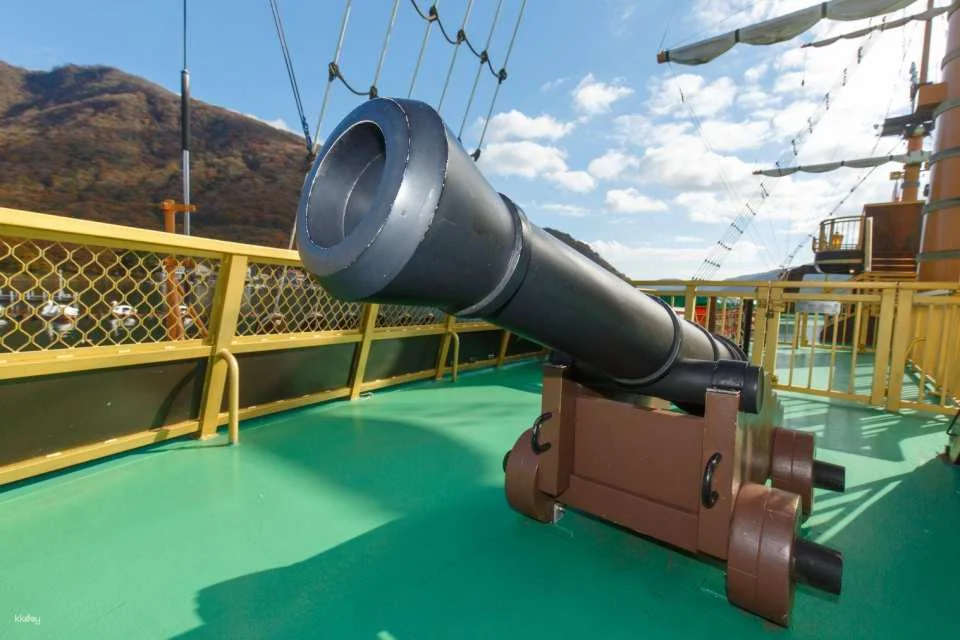 Hakone | Hakone Pirate Ship - Lake Ashi One-Way Ferry Ticket