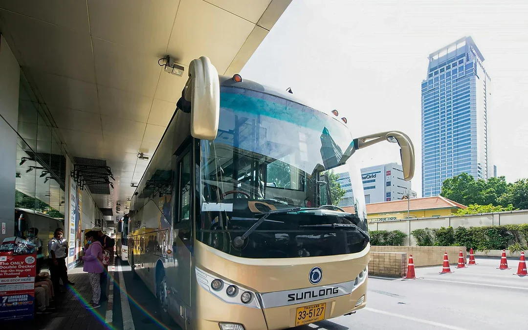Half Day: Damnoen Saduak Floating Market Guided Tour Image 9