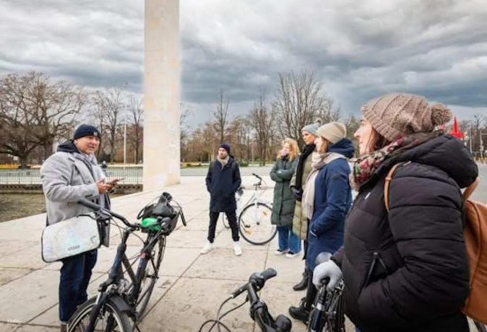 Hannover Crime Tour by Bike Along the North-South Route