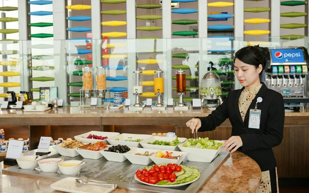 Hanoi Noi Bai International Airport: SH Premium Lounge at Terminal 2 Image 1