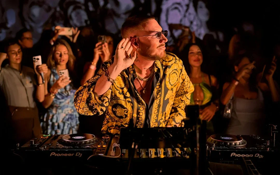Hï Ibiza on Thursdays: Make the Girls Dance Tickets Image 4