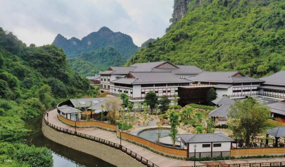 Hilton Onsen Quang Hanh Mineral Bath Ticket