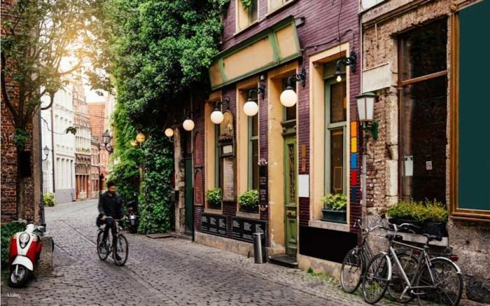 Historic Ghent city exploration game