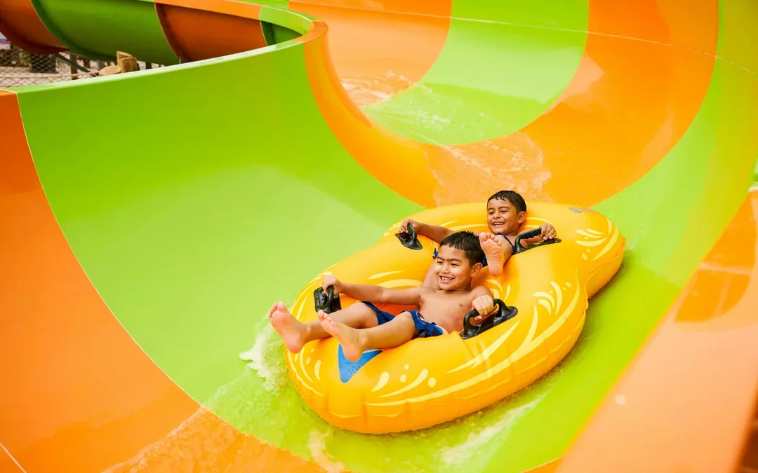 Hurricane Harbor Arlington One Day Ticket Image 1