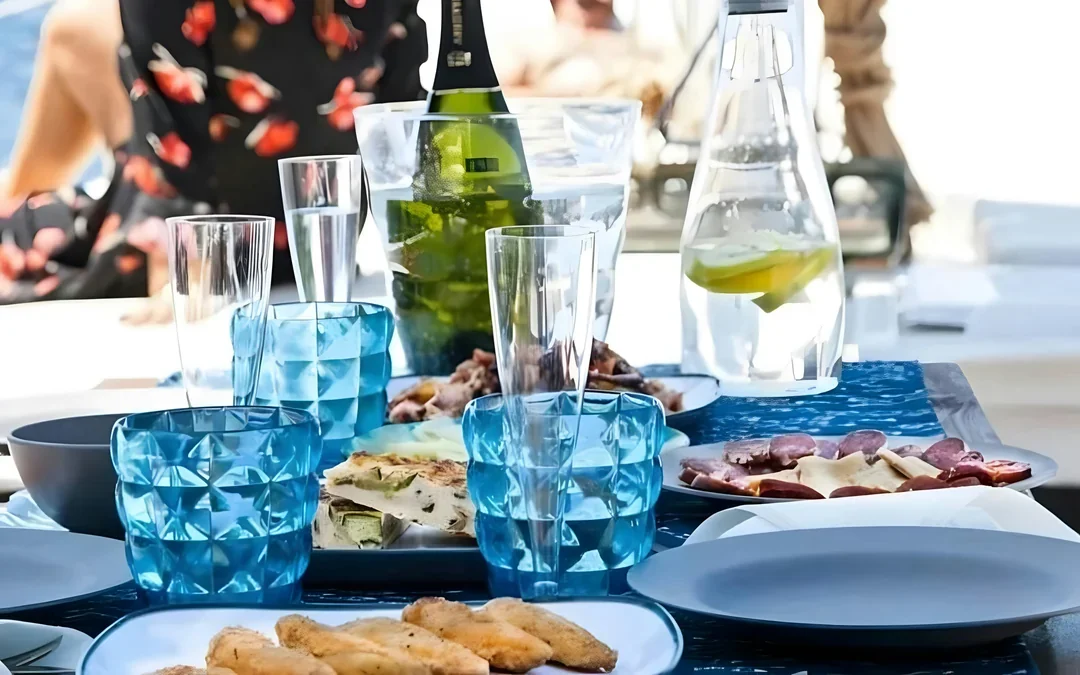 Ibiza Classic Sailboat Cruise with Snorkeling and Tapas Image 4