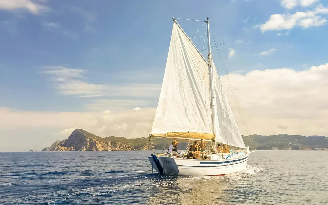 Ibiza Private Sunset Cruise with Open Bar and Tapas Image 1