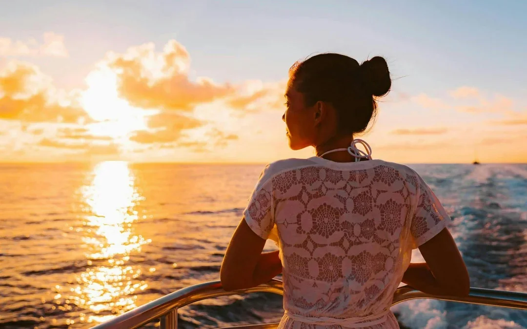 Ibiza Private Sunset Cruise with Open Bar and Tapas Image 2