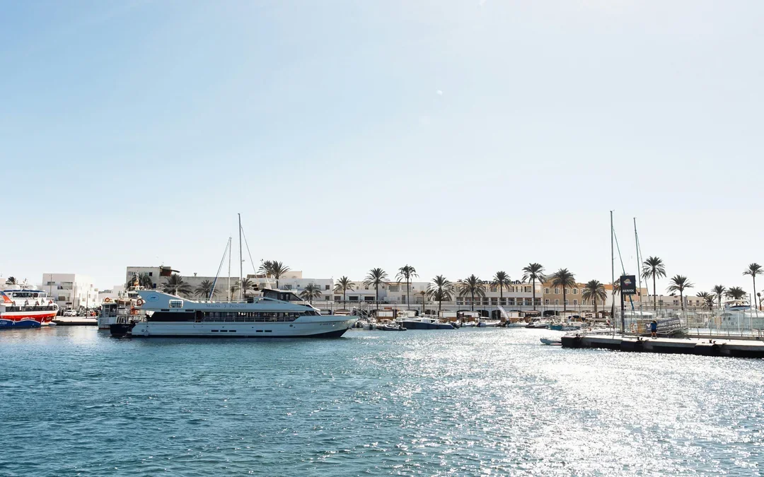 Ibiza to Formentera Round-Trip Ferry Ticket Image 9