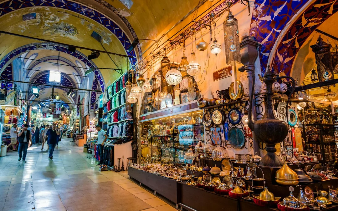 Istanbul Night Sightseeing Bus Tour Image 5