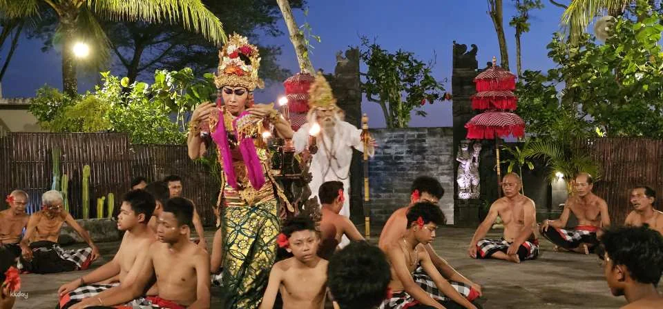 Kecak and Fire Dance in Tanah Lot Temple