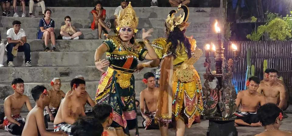 Kecak and Fire Dance in Tanah Lot Temple