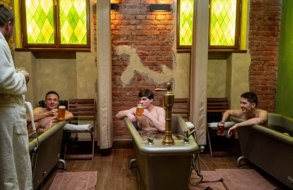 Single beer bath experience in Prague