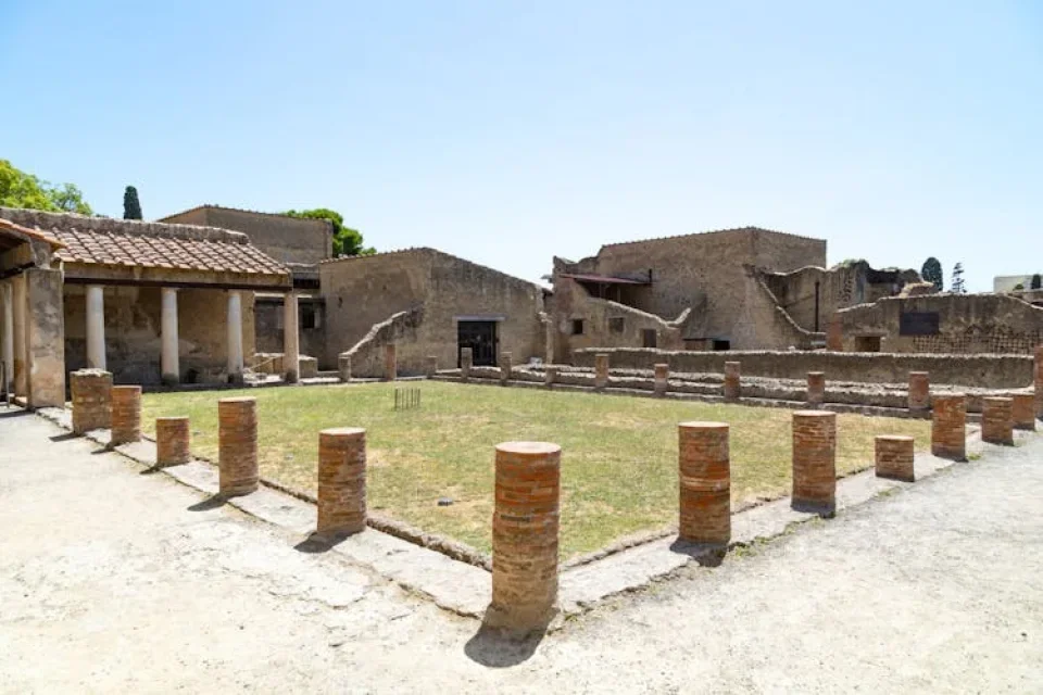 Herculaneum private and personalized tour with a local guide