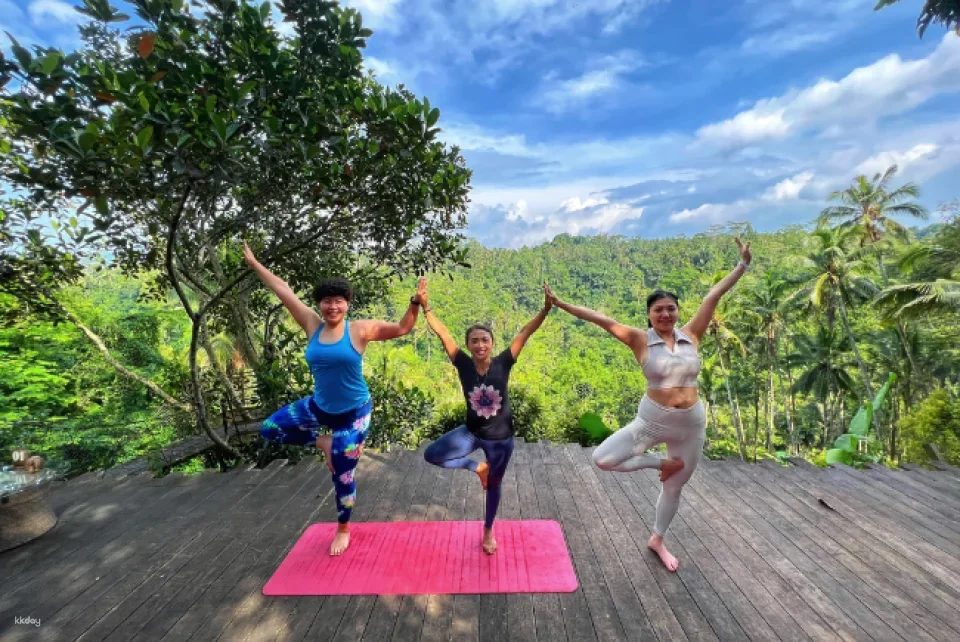 Inner Harmony: Yoga & Sound Healing Experience with Coffee Break | Bali