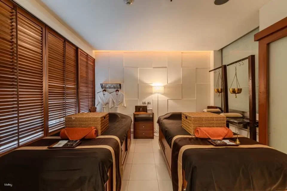 CORAN Boutique Spa at Night Hotel Bangkok | Thailand