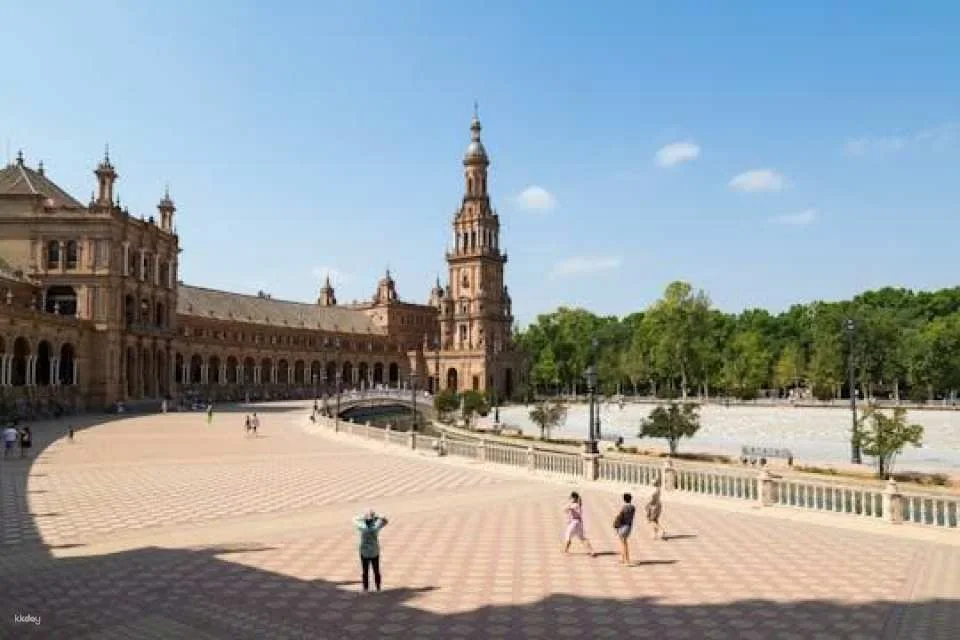 Seville city transfer - Seville at your own pace