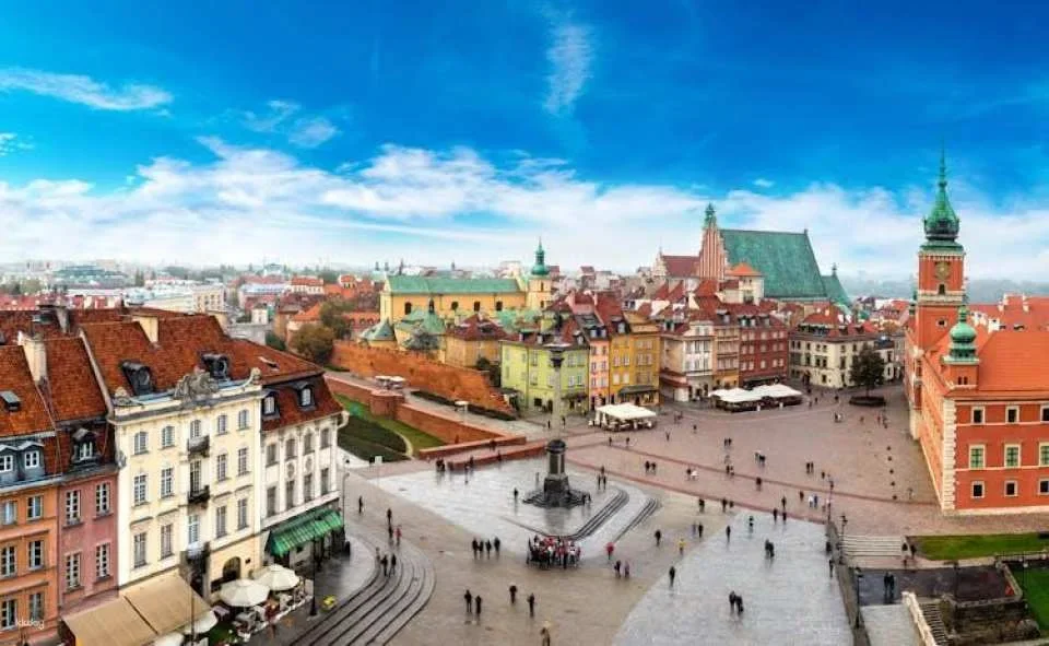 Escape Tour self-guided, interactive city challenge in Warsaw
