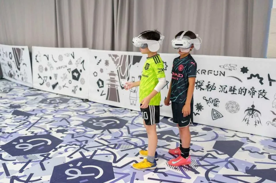 [KKday Exclusive Offer] Immersive VR Experience of "Dinosaur Immigration Project"
