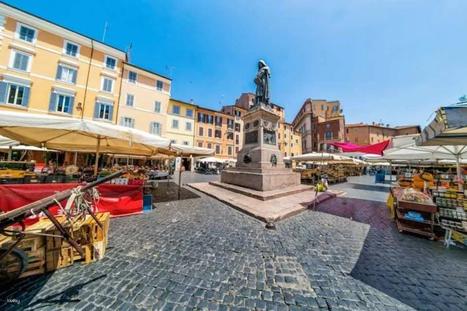 Rome's top sights private tour with Pantheon and main squares