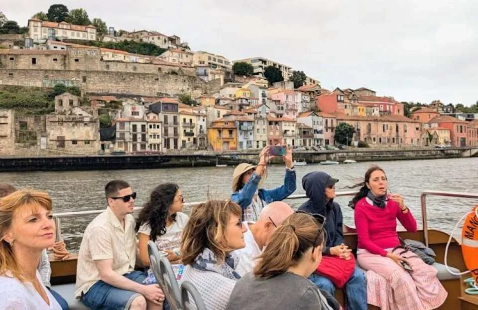 Porto pass for Six Bridges Cruise and city museums