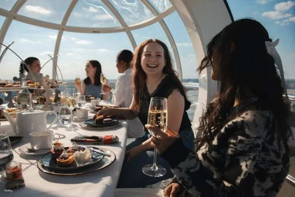 London Eye afternoon tea experience
