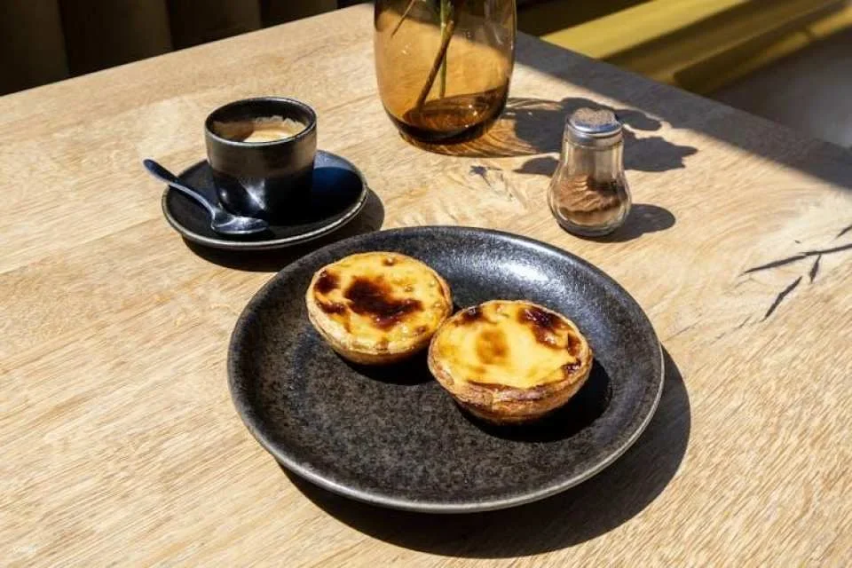 Portuguese Tapas Class and Market Tour With Lunch and Wine