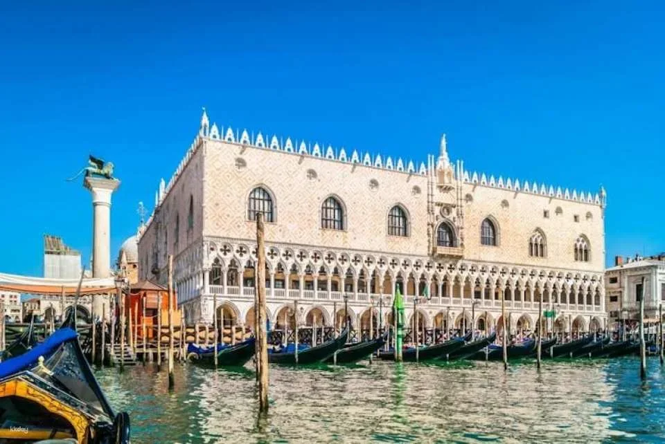 Doge's Palace small group or private tour with a local guide