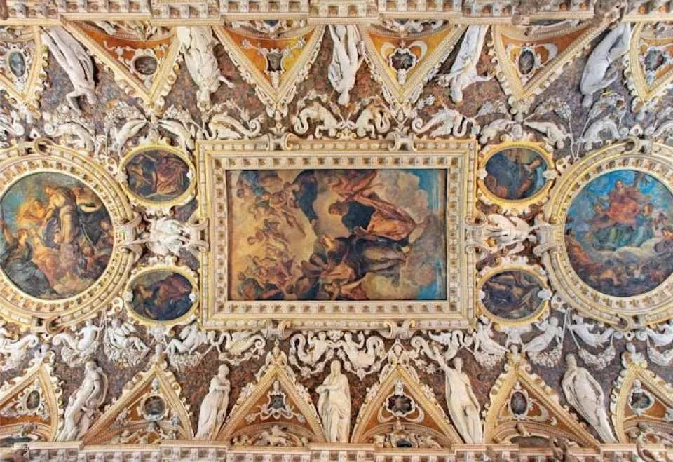 Doge's Palace small group or private tour with a local guide