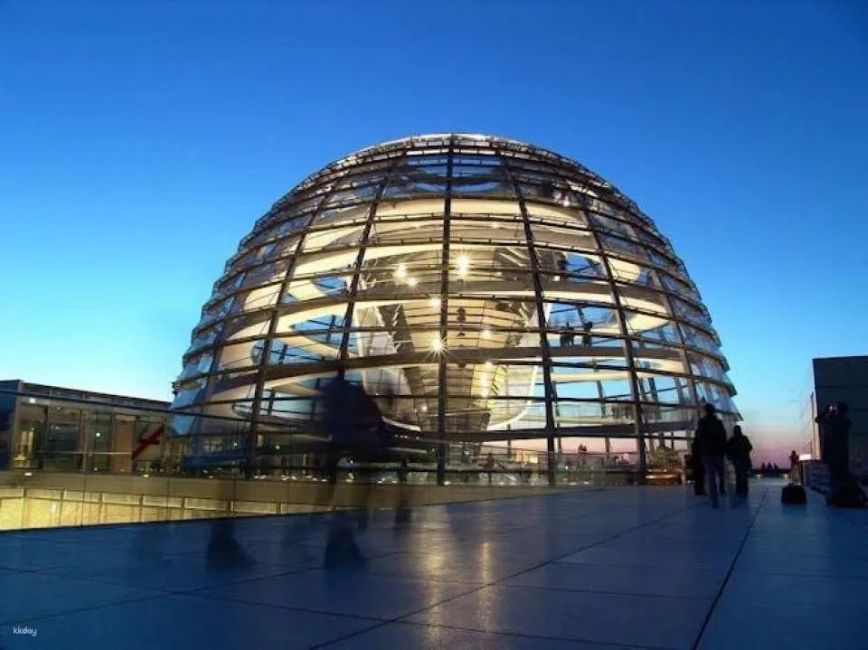 Berlin highlights tour with Neue Nationalgalerie Ticket