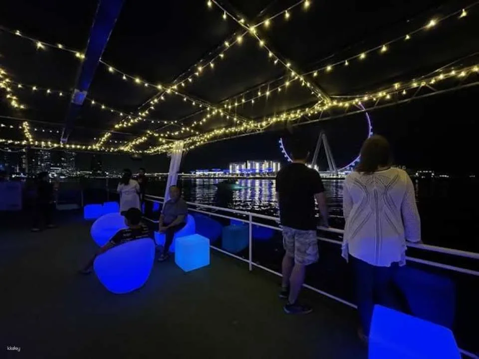 1-hour cruise at Dubai Marina