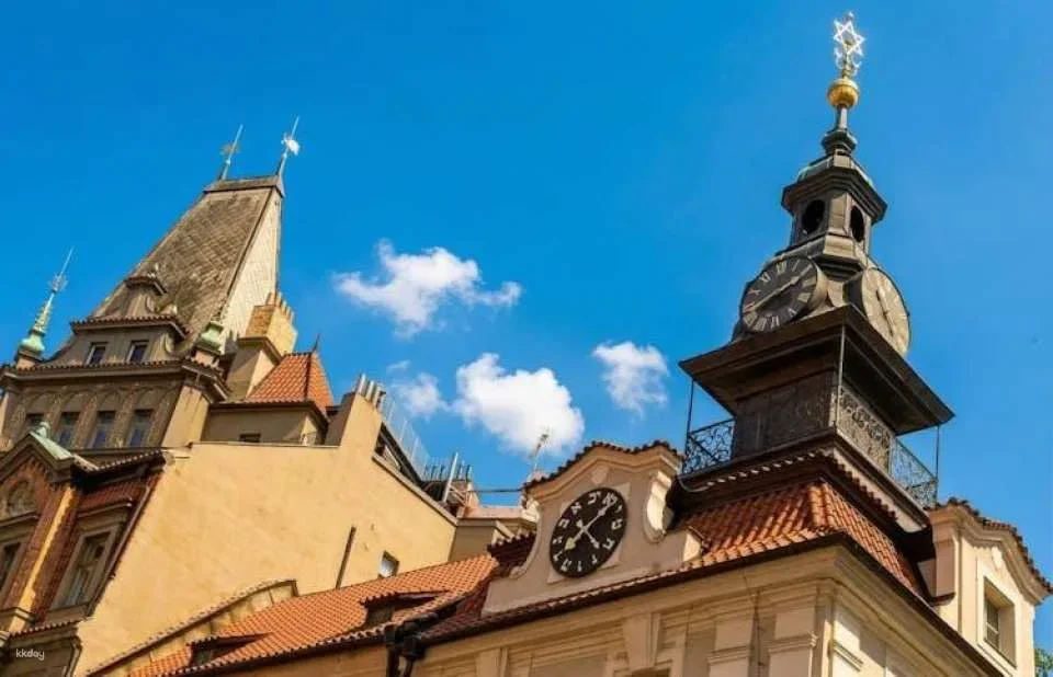 Prague Castle and Orloj with National Museum or Jewish Quarter